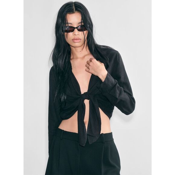 Aritzia Babaton Connection Linen Blend Tie Front Vacation Top Black Size Small - Picture 1 of 7